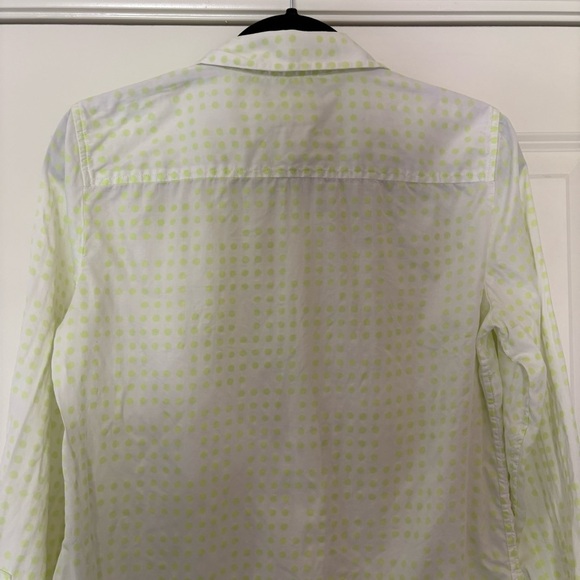 GAP Women’s White and Green Button Down Shirt - Picture 4 of 6